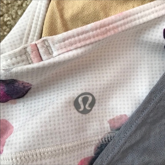 🚫SOLD🚫 Lululemon No Limits Yoga Tank - Picture 7 of 7